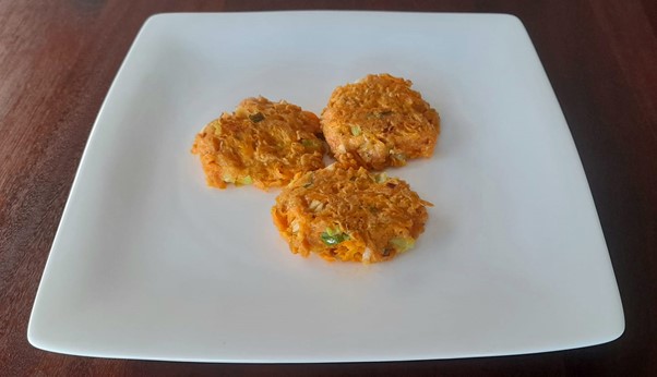 Carrot fritters #carrotfritters, #carrotrecipes, #trynewfoods, #funfoodsforpickyeaters, #funfoodsdforfussyeaters, #Recipesforpickyeaters, #helpforpickyeaters, #helpforpickyeating, #Foodforpickyeaters, #theconfidenteater, #wellington, #NZ, #judithyeabsley, #helpforfussyeating, #helpforfussyeaters, #fussyeater, #fussyeating, #pickyeater, #pickyeating, #supportforpickyeaters, #winnerwinnerIeatdinner, #creatingconfidenteaters, #newfoods, #bookforpickyeaters, #thecompleteconfidenceprogram, #thepickypack