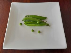 Fresh peas for fussy eaters – fun recipe for fussy eaters NZ, Judith Yeabsley|Fussy Eating NZ, #freshpeas, #freshpeasforfussyeaters, #freshpeasforpickyeaters, #trynewfoods, #funfoodsforpickyeaters, #funfoodsdforfussyeaters, #Recipesforpickyeaters, #helpforpickyeaters, #helpforpickyeating, #Foodforpickyeaters, #theconfidenteater, #wellington, #NZ, #judithyeabsley, #helpforfussyeating, #helpforfussyeaters, #fussyeater, #fussyeating, #pickyeater, #pickyeating, #supportforpickyeaters, #winnerwinnerIeatdinner, #creatingconfidenteaters, #newfoods, #bookforpickyeaters, #thecompleteconfidenceprogram, #thepickypack, #fixfussyeatingNZ