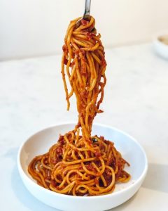 20 tips for adding foods, from parents of fussy eaters. Spaghetti. Judith Yeabsley|Fussy Eating NZ, #helpaddingfoodsfussyeating, #helpfortoddlerfussyeaters, #helpfortoddlerpickyeaters, #helpaddingfoodforpickyeaters, #theconfidenteater, #fussyeatingNZ, #pickyeatingNZ #helpforpickyeaters, #helpforpickyeating, #recipespickyeaterswilleat, #recipesfussyeaterswilleat #winnerwinnerIeatdinner, #Recipesforpickyeaters, #Foodforpickyeaters, #wellington, #NZ, #judithyeabsley, #helpforfussyeating, #helpforfussyeaters, #fussyeater, #fussyeating, #pickyeater, #pickyeating, #supportforpickyeaters, #creatingconfidenteaters, #newfoods, #bookforpickyeaters, #thepickypack, #funfoodsforpickyeaters, #funfoodsdforfussyeaters