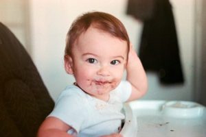 12 tips to stop a child throwing food, Judith Yeabsley|Fussy Eating NZ, #stopchildthrowingfood, #stopfussyeatersthrowingfood, #stoppickyeatersthrowingfood, #dinnerideasforveryfussyeaters, #dinnersforfussyeaters, #dinnersforforpickyeaters, #theconfidenteater, #fussyeatingNZ, #pickyeatingNZ #helpforpickyeaters, #helpforpickyeating, #recipespickyeaterswilleat, #recipesfussyeaterswilleat #winnerwinnerIeatdinner, #Recipesforpickyeaters, #Foodforpickyeaters, #wellington, #NZ, #judithyeabsley, #helpforfussyeating, #helpforfussyeaters, #fussyeater, #fussyeating, #pickyeater, #pickyeating, #supportforpickyeaters, #creatingconfidenteaters, #newfoods, #bookforpickyeaters, #thepickypack, #funfoodsforpickyeaters, #funfoodsdforfussyeaters