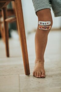 The fussy eating nutrient zinc, Judith Yeabsley|Fussy Eating NZ, Bandaid on child’s knee, #ZincTheFussyEatingNutrient, #ZincForFussyEaters, #ZincForPickyEaters, #TryNewFoods, #TheConfidentEater, #FussyEatingNZ, #HelpForFussyEating, #HelpForFussyEaters, #FussyEater, #FussyEating, #PickyEater, #PickyEating, #SupportForFussyEaters, #SupportForPickyEaters, #CreatingConfidentEaters, #TryNewFood #PickyEatingNZ #HelpForPickyEaters, #HelpForPickyEating, #Wellington, #NZ, #JudithYeabsley
