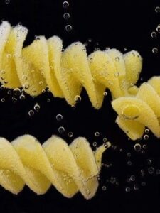 What if your child won’t eat dinner? Judith Yeabsley|Fussy Eating NZ, #TheConfidentEater, #FussyEatingNZ, #TryNewFoods #HelpForFussyEating, #HelpForFussyEaters, #FussyEater, #FussyEating, #PickyEater, #PickyEating, #SupportForFussyEaters, #SupportForPickyEaters, #CreatingConfidentEaters, #TryNewFood #PickyEatingNZ #HelpForPickyEaters, #HelpForPickyEating, #Wellington, #NZ, #JudithYeabsley